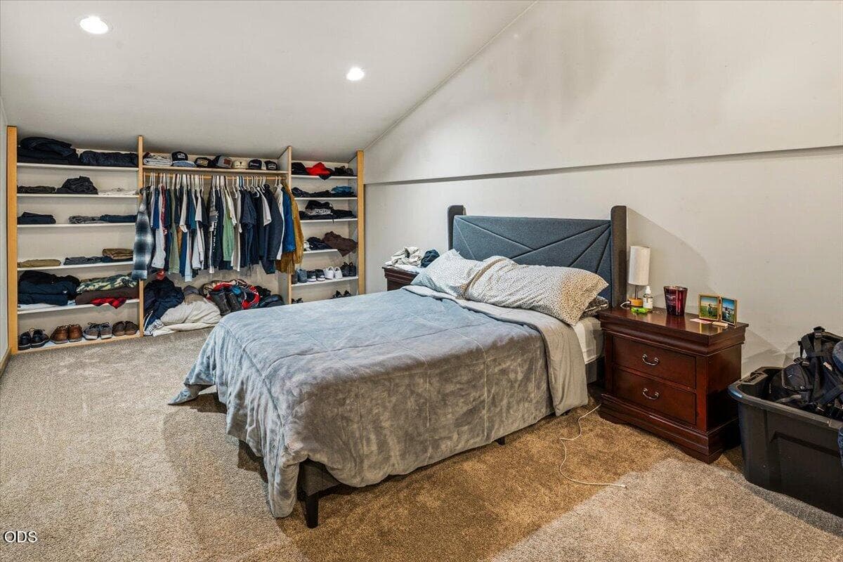 Photo of 54690 Pinewood Avenue 29 of 34