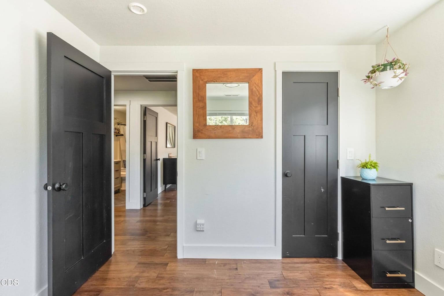 Bedroom/ Office 2