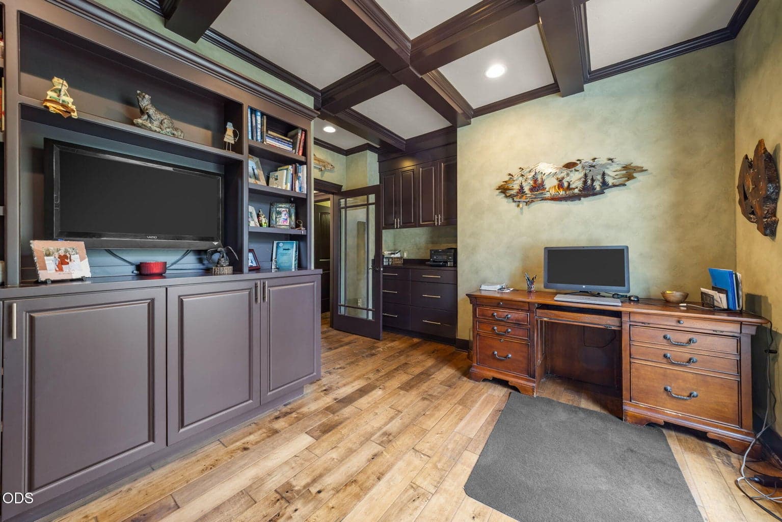 Photo of 19151 Mount Shasta Court 19 of 94