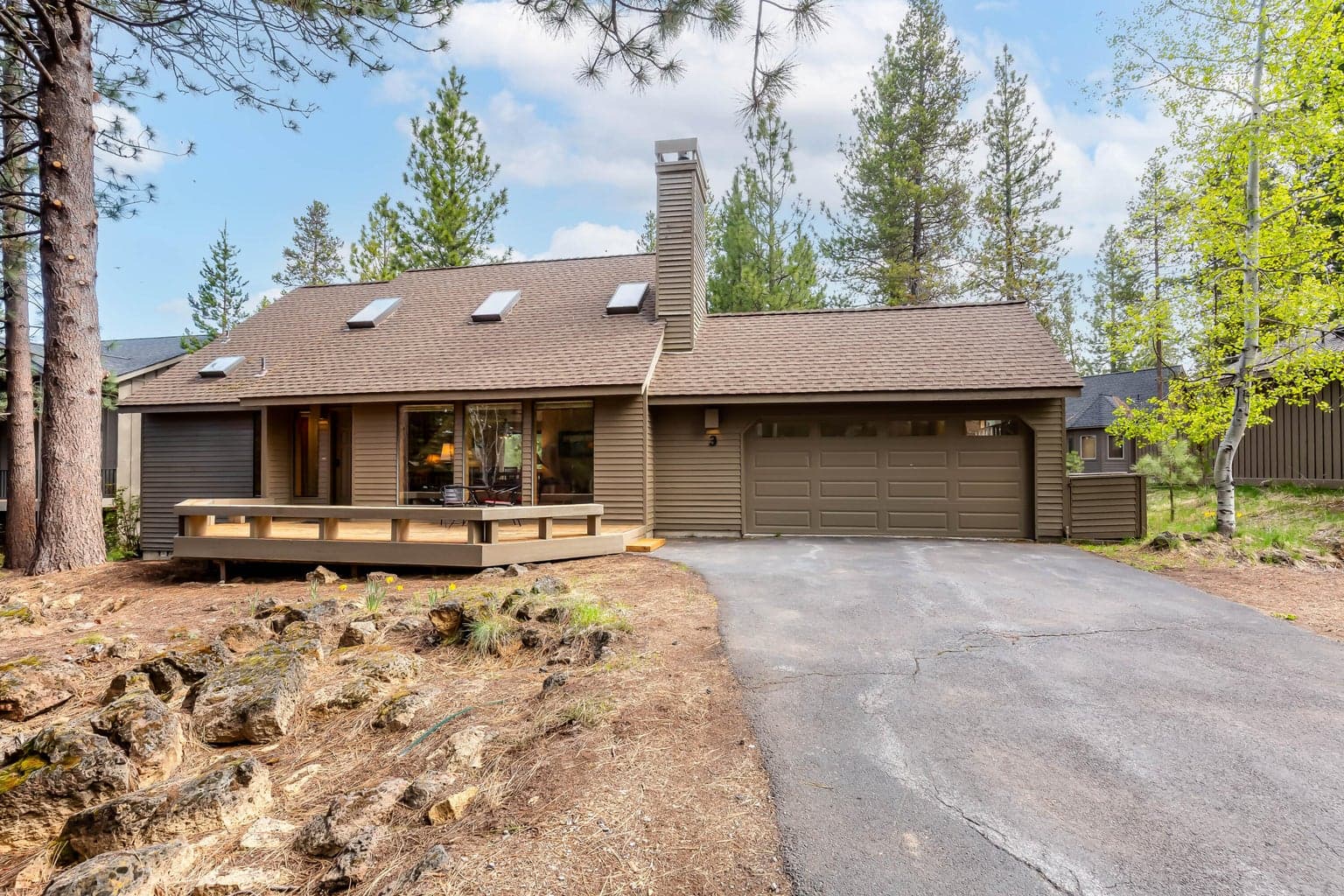 Photo of 17754 Topflite Lane 1 of 33