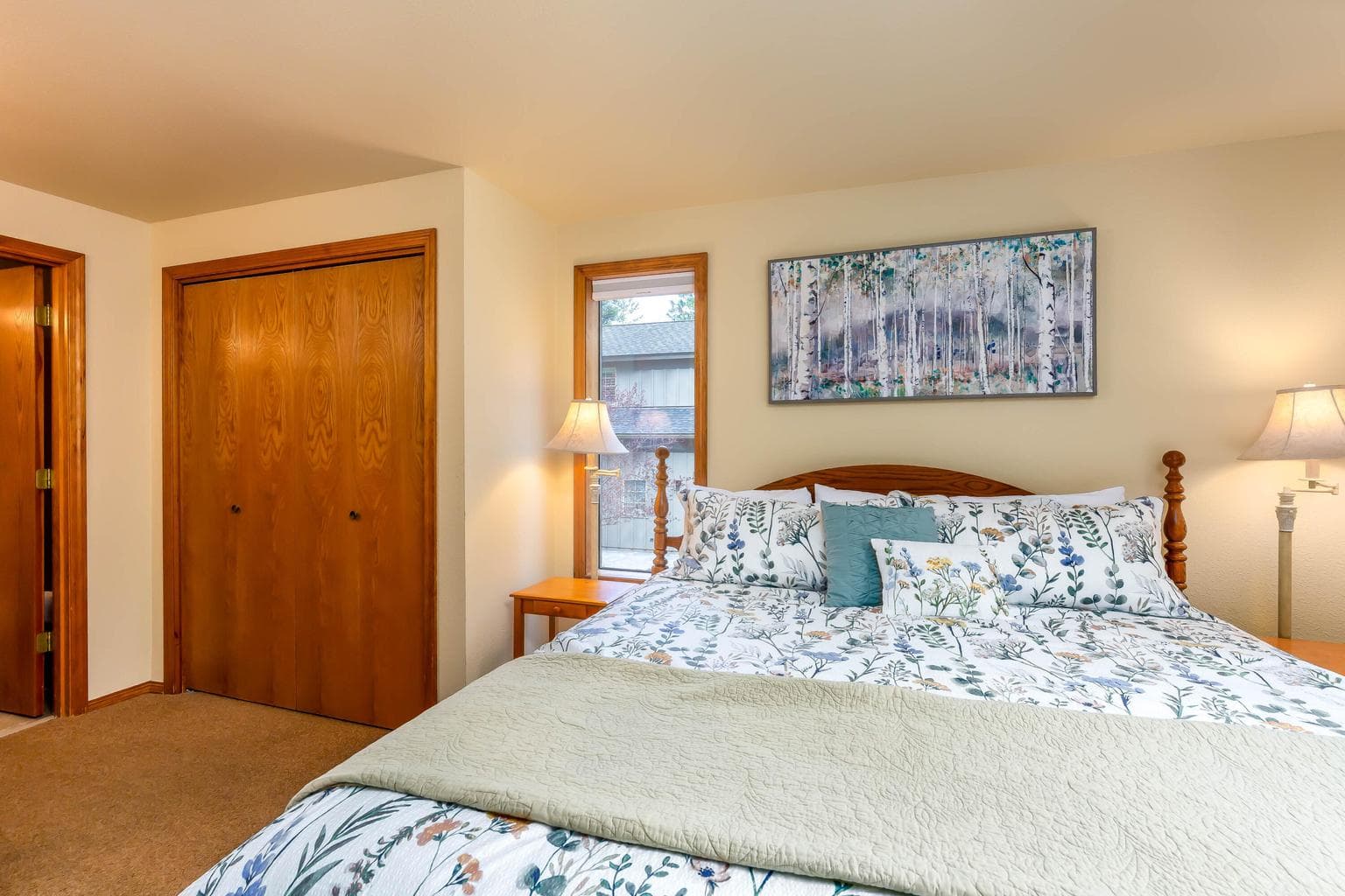 Main floor primary bedroom