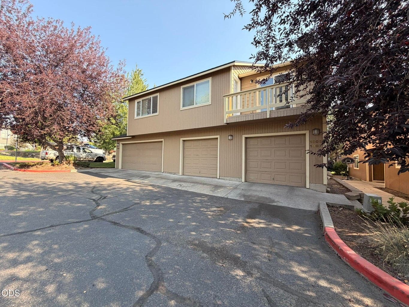 1995 Canyon Drive