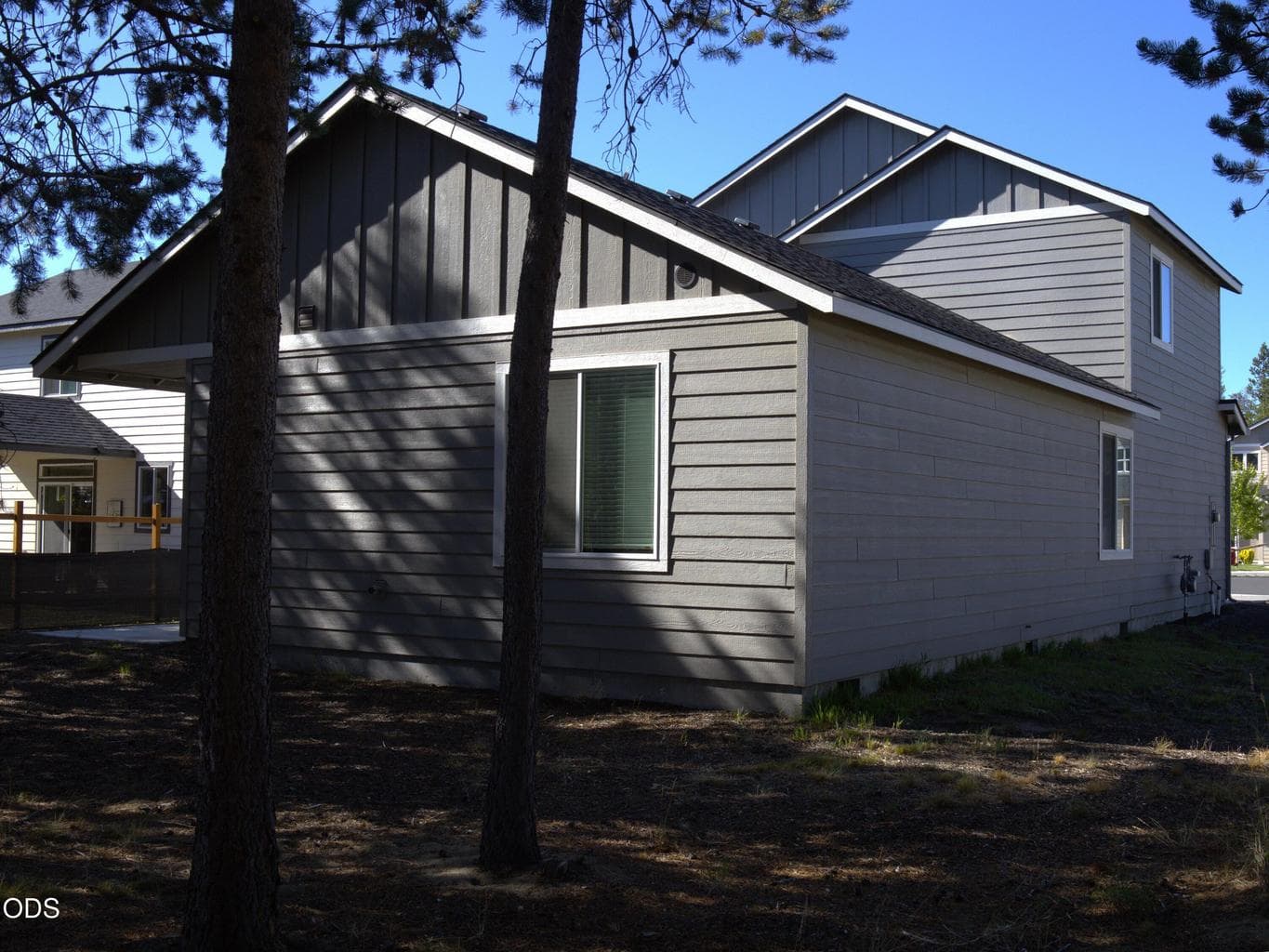 Photo of 16625 Landing Court 5 of 33