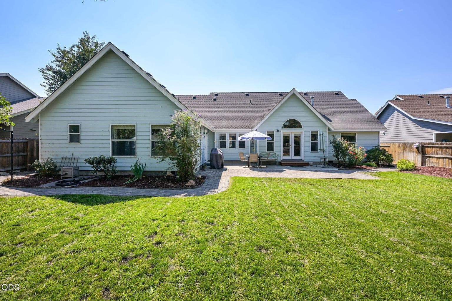 Photo of 2067 NW Poplar Place 30 of 44