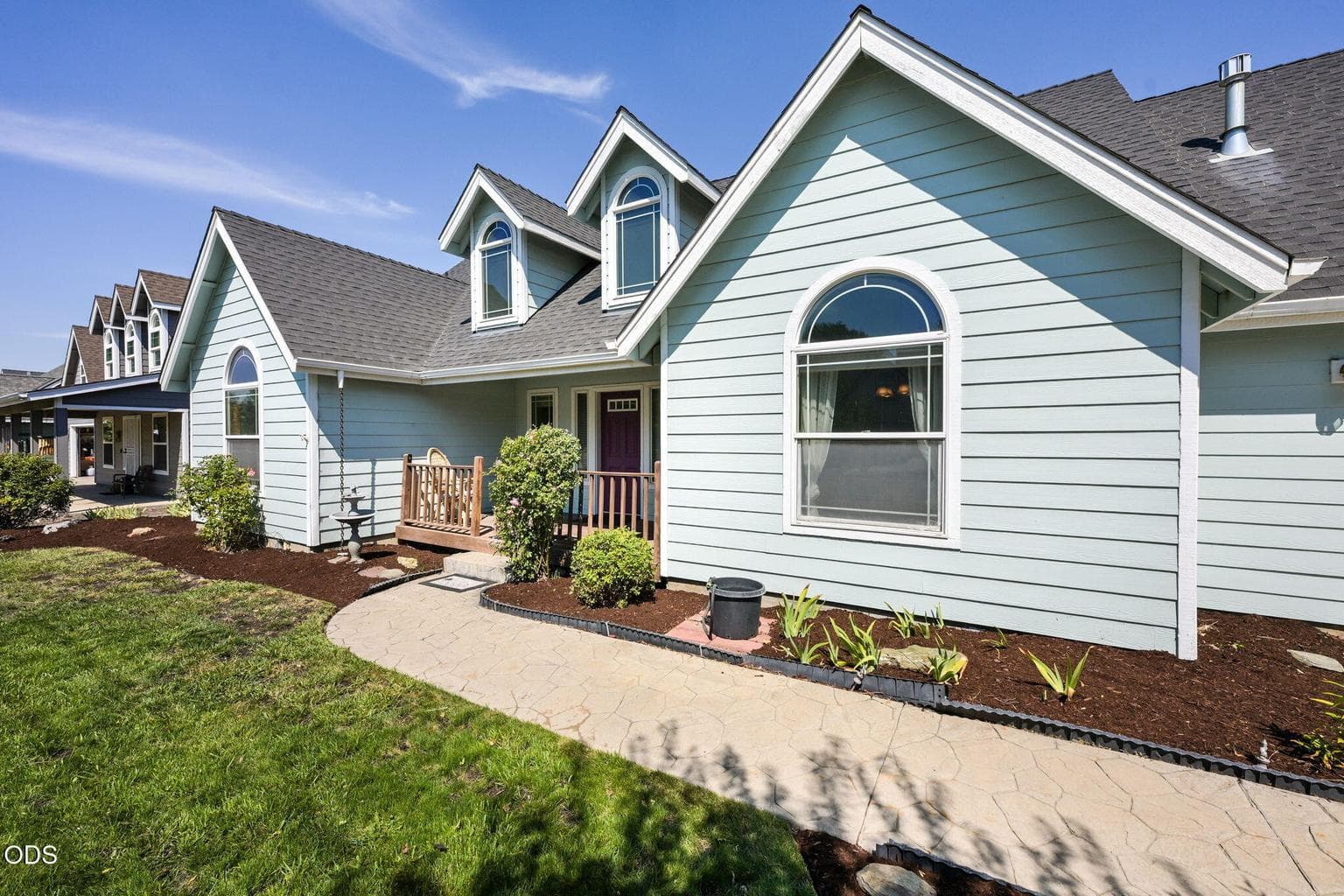 Photo of 2067 NW Poplar Place 40 of 44