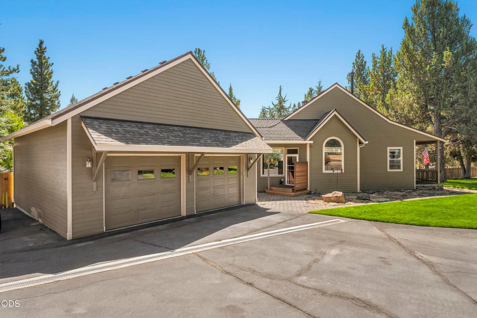 Photo of 70116 Sorrell Drive 4 of 79