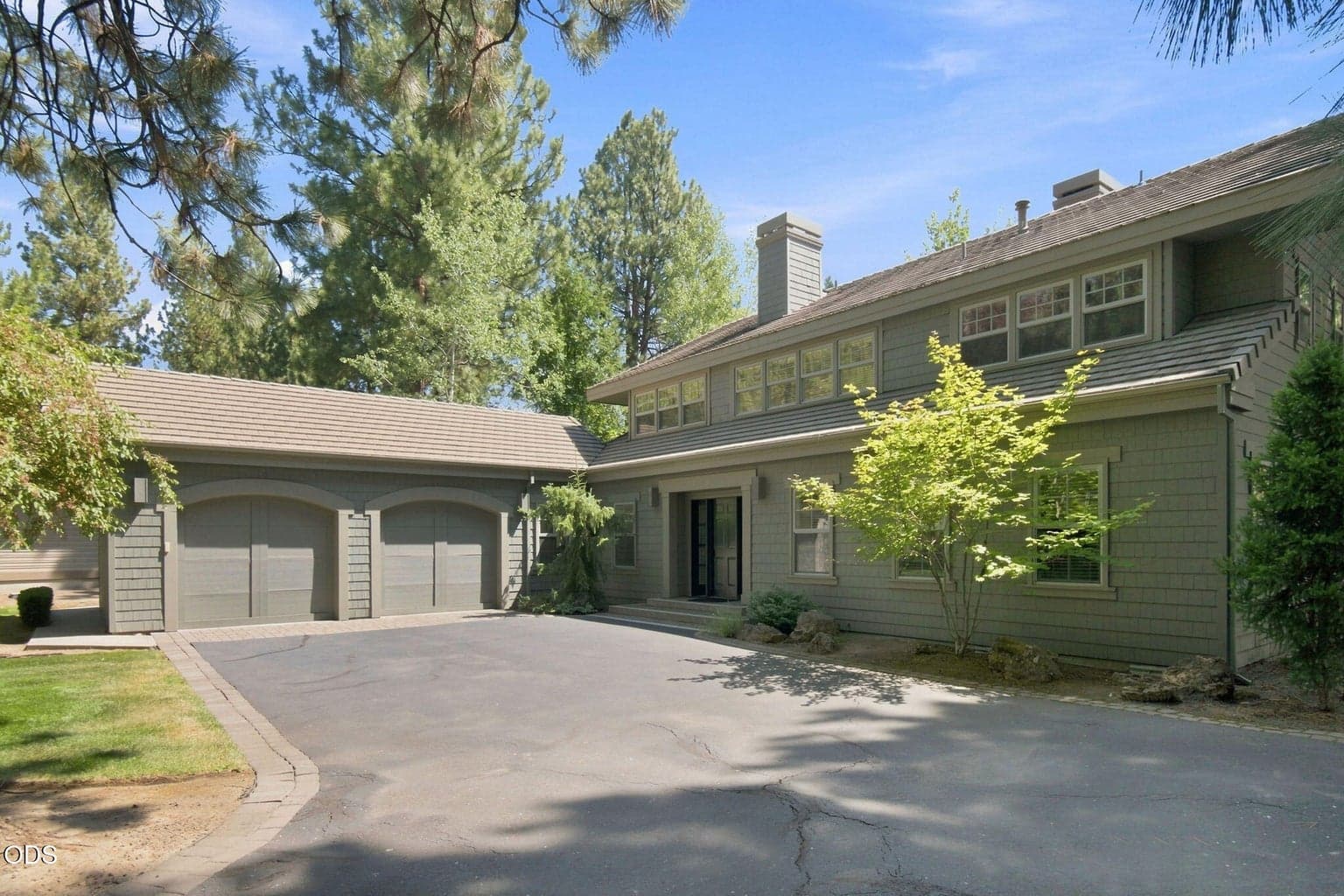 Photo of 61866 Bunker Hill Court 45 of 45