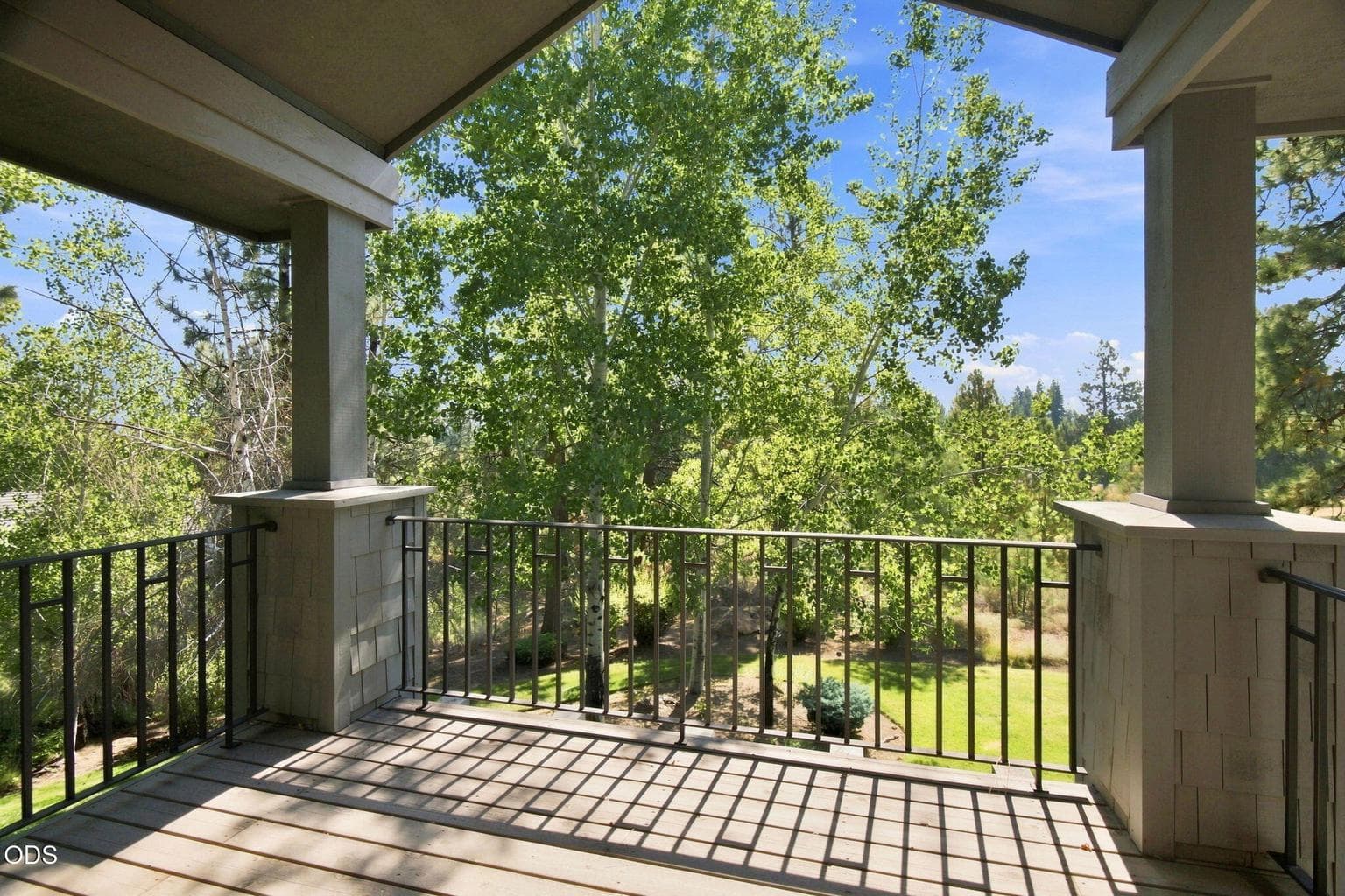Photo of 61866 Bunker Hill Court 38 of 45