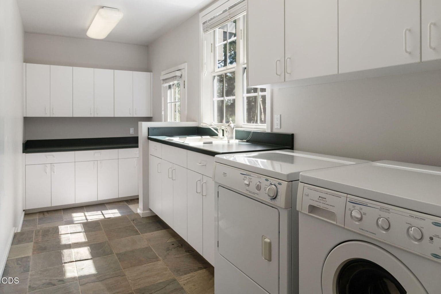 Photo of 61866 Bunker Hill Court 36 of 45
