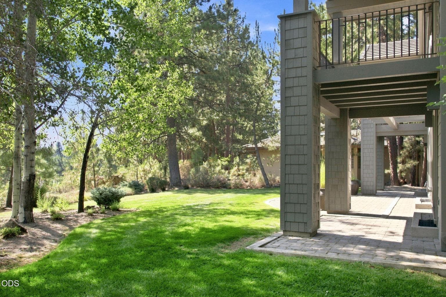 Photo of 61866 Bunker Hill Court 39 of 45