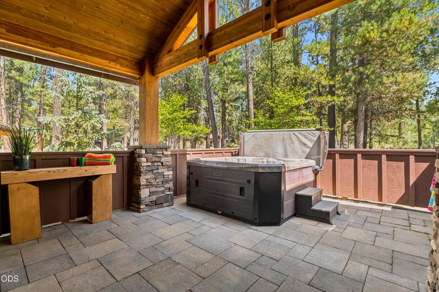 Photo of 56296 Sable Rock Loop 11 of 30