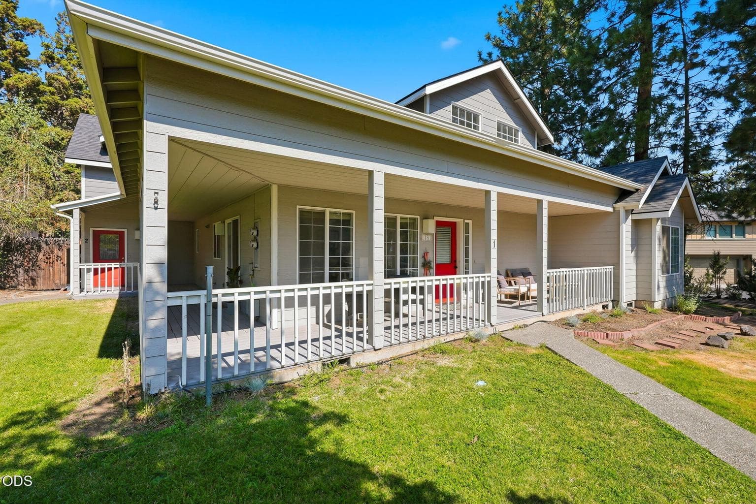 Photo of 1181 Knoxville Boulevard 2 of 40