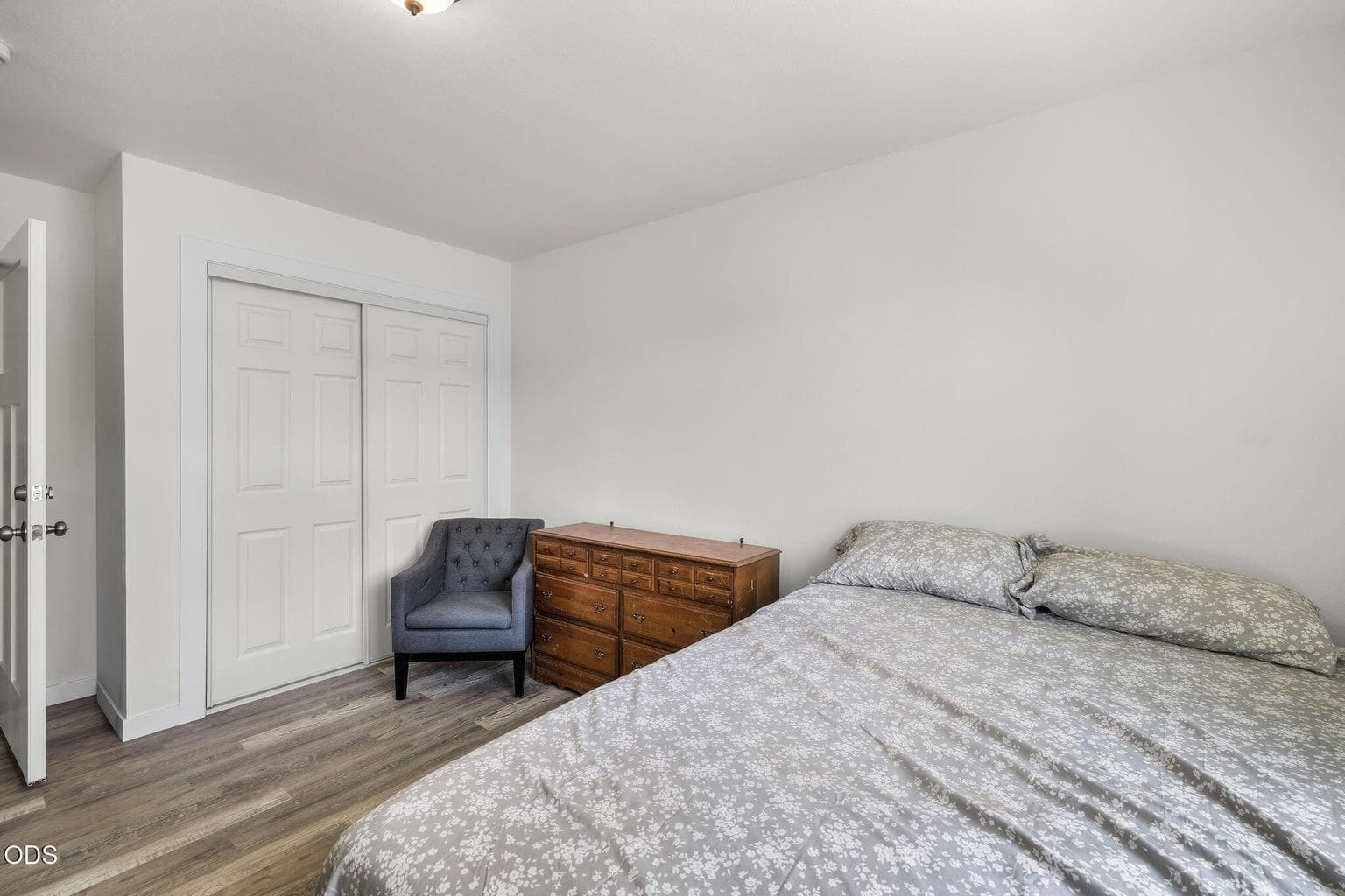 Photo of 834 NW Ewen Street 22 of 41