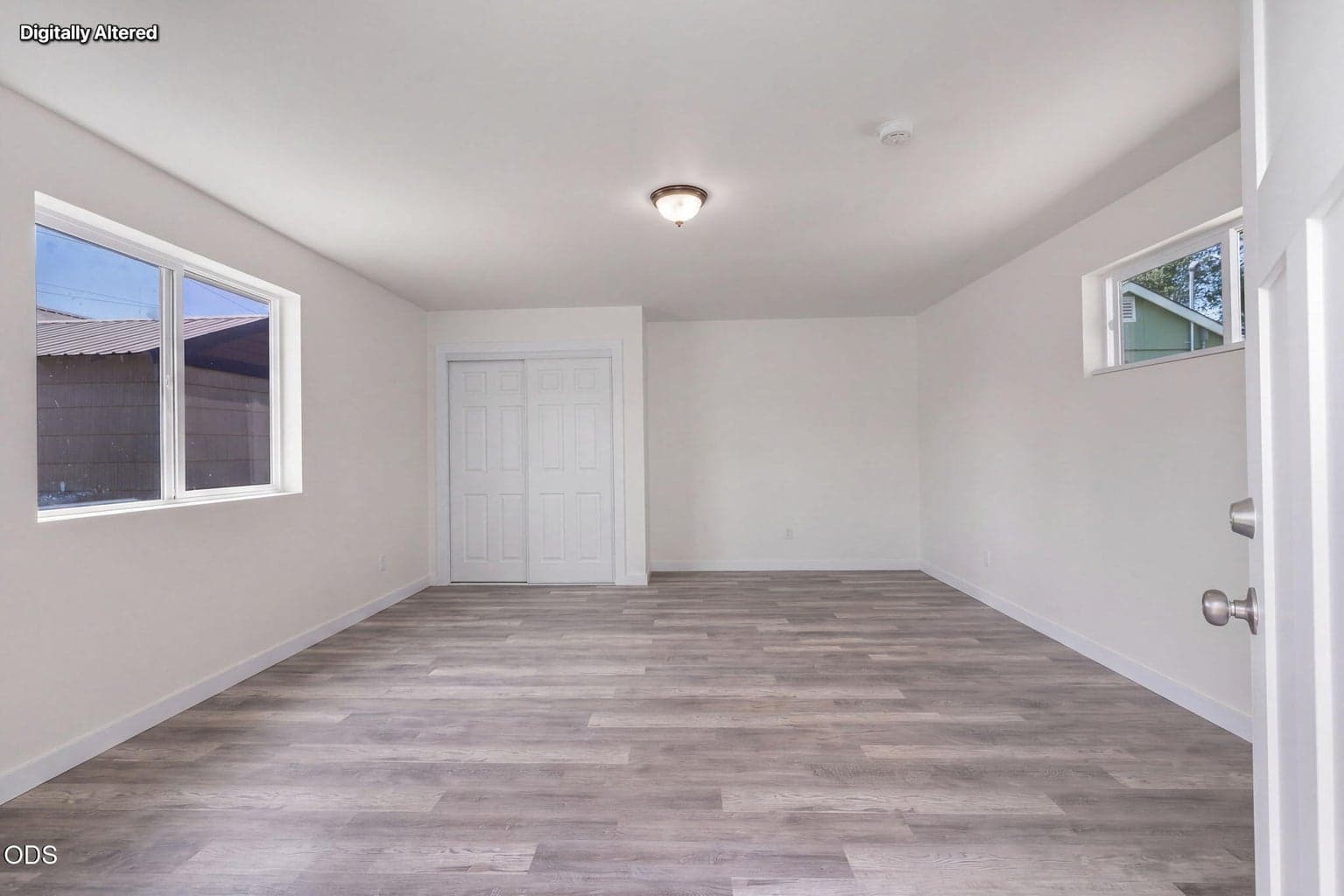 Photo of 834 NW Ewen Street 27 of 41