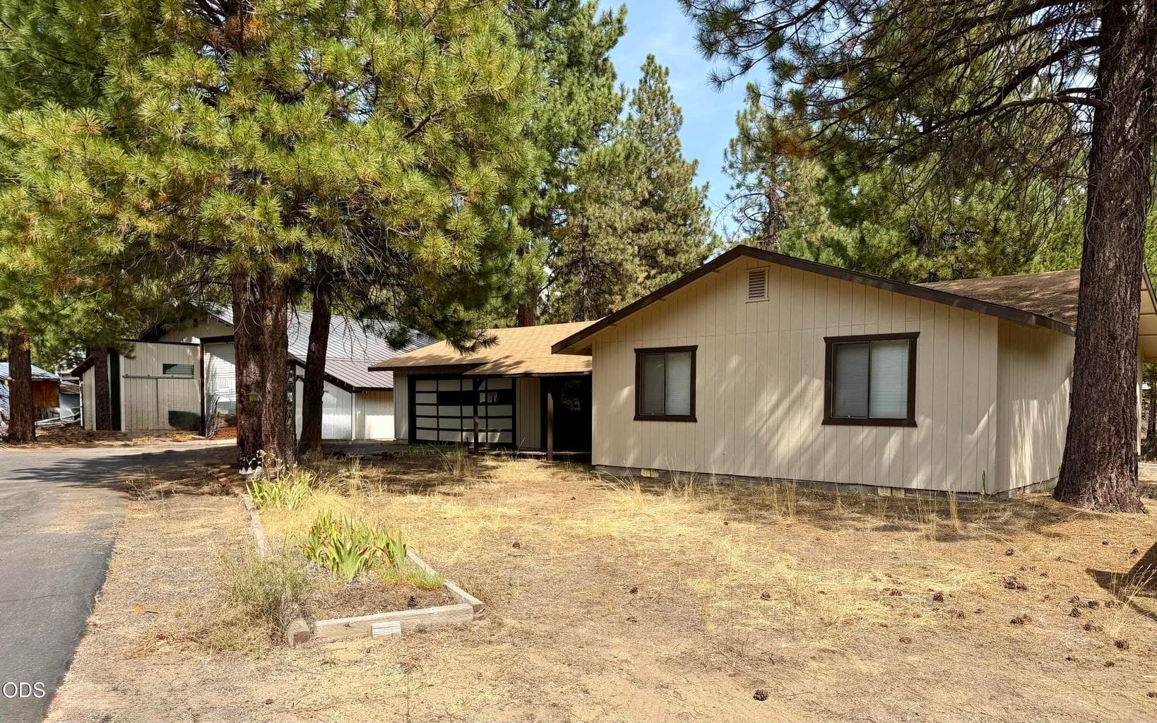 Photo of 50842 Deer Forest Drive 1 of 19