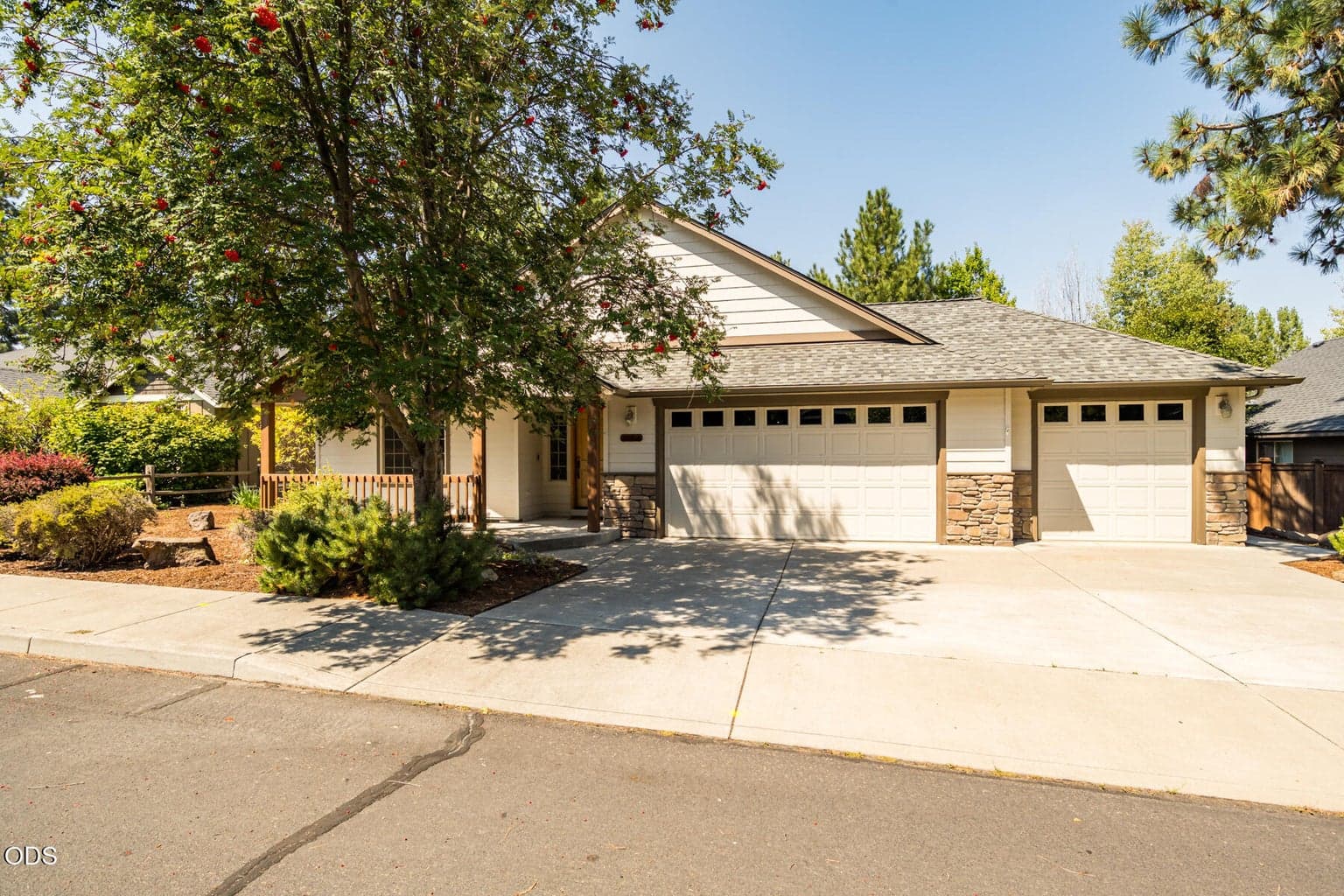 Photo of 60813 Grand Targhee Drive 3 of 36