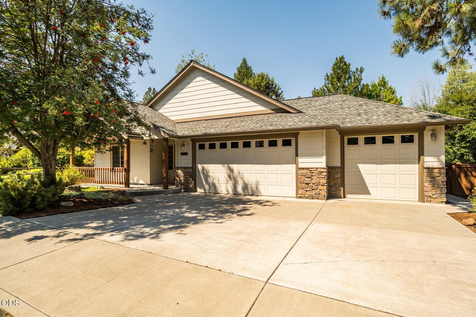 Photo of 60813 Grand Targhee Drive 1 of 36