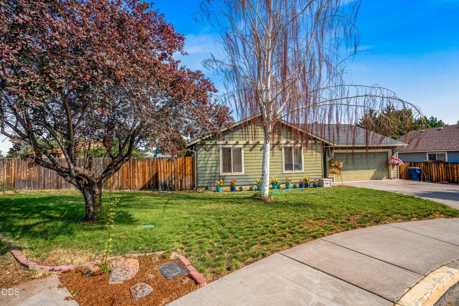 Photo of 2227 Newberry Court 2 of 23