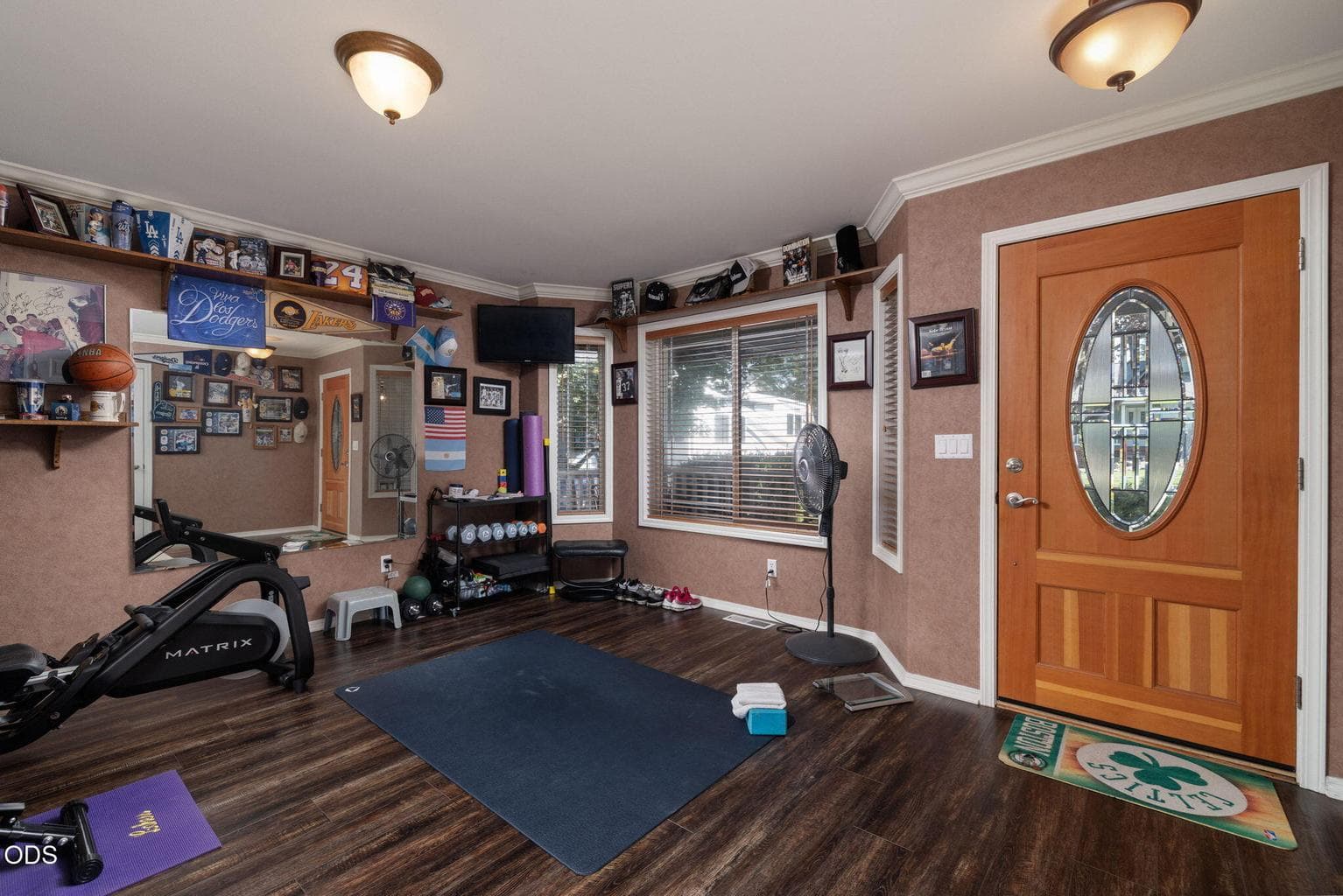 Photo of 2462 NE Lynda Lane 20 of 42