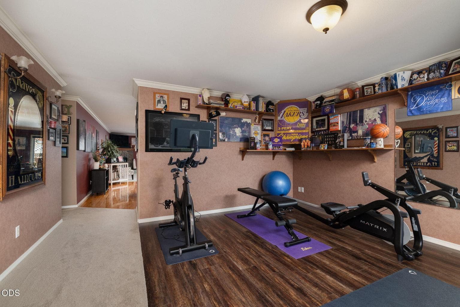 Photo of 2462 NE Lynda Lane 16 of 42