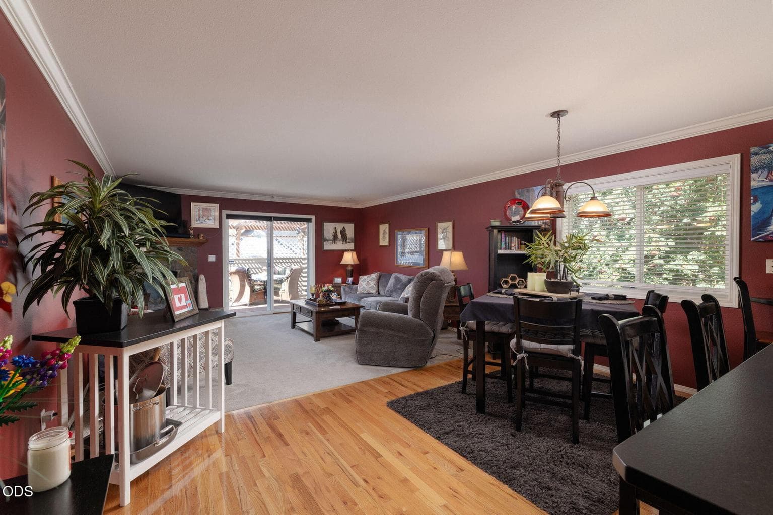 Photo of 2462 NE Lynda Lane 13 of 42