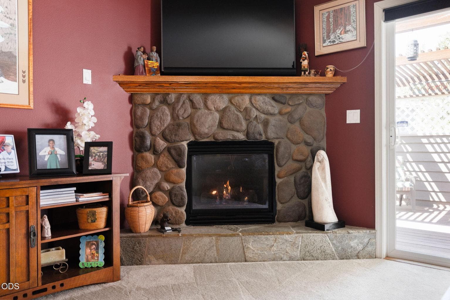 Photo of 2462 NE Lynda Lane 14 of 42