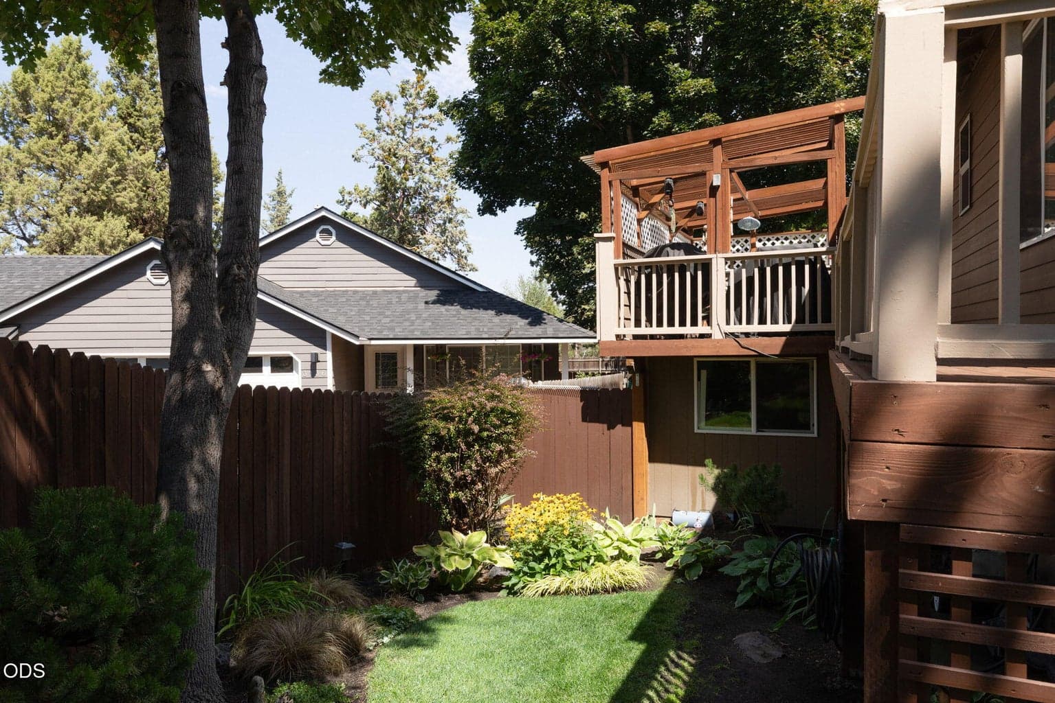 Photo of 2462 NE Lynda Lane 32 of 42