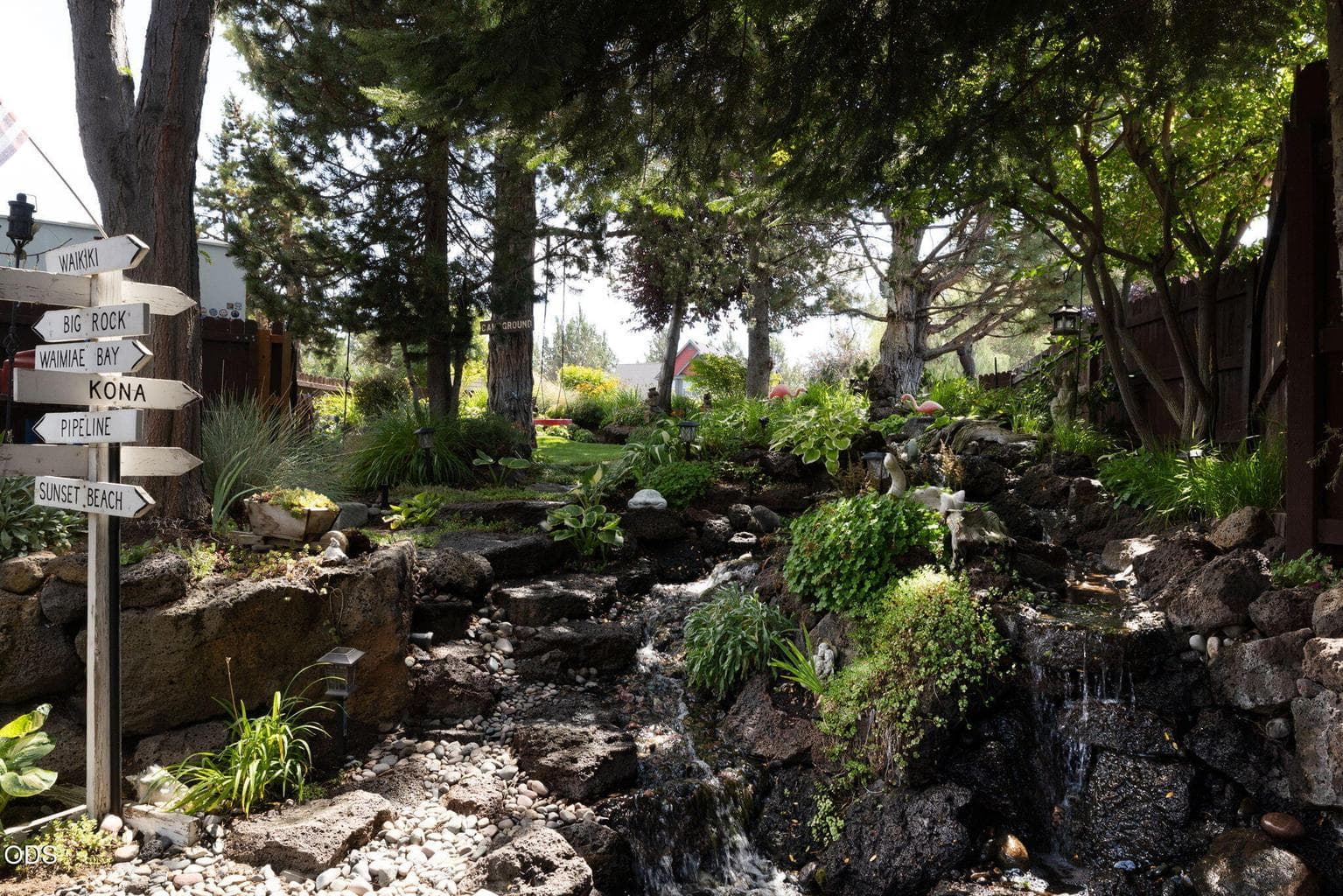 Photo of 2462 NE Lynda Lane 40 of 42