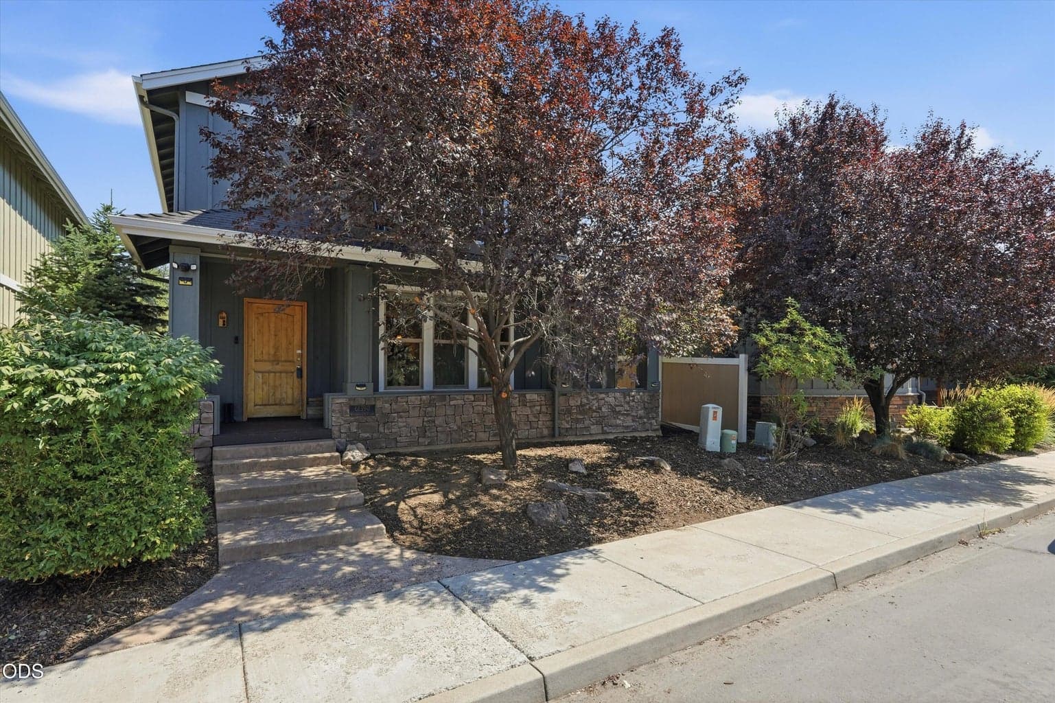 Photo of 61390 Merriewood Court 27 of 34