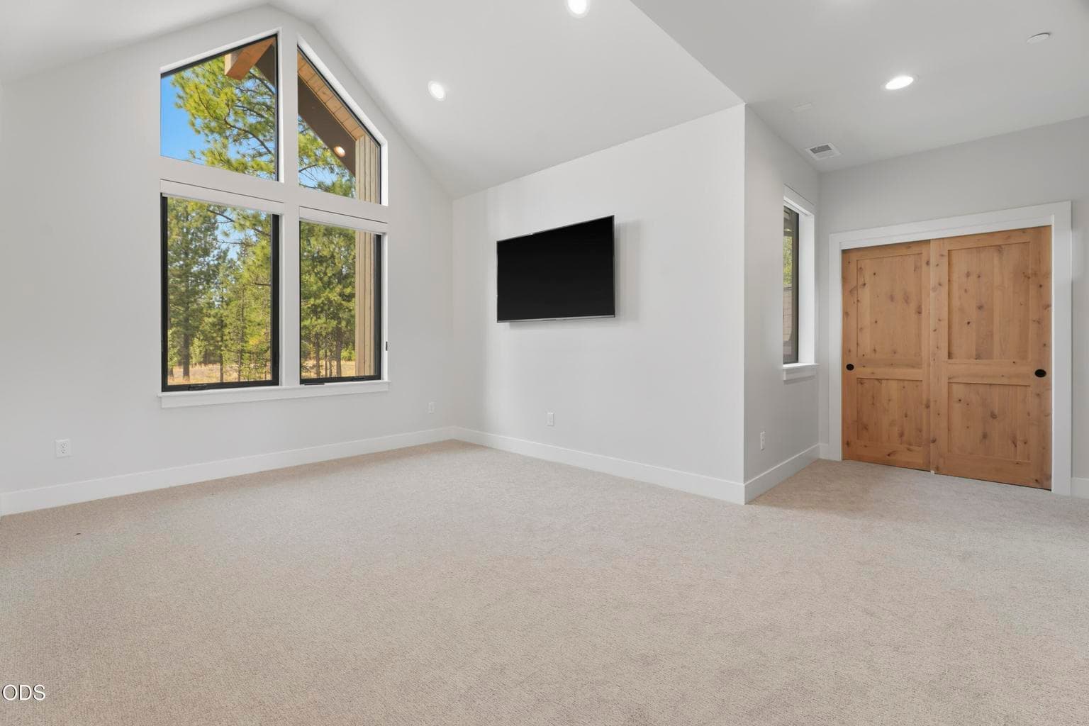 Photo of 56441 Elk Run Drive 21 of 34