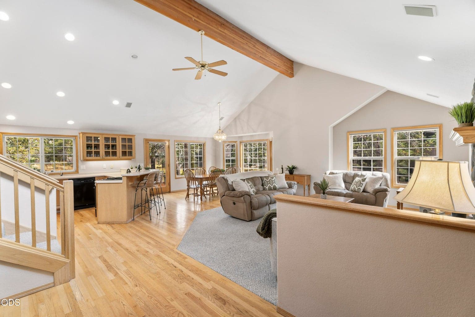 Photo of 17900 Red Cedar Lane 17 of 24