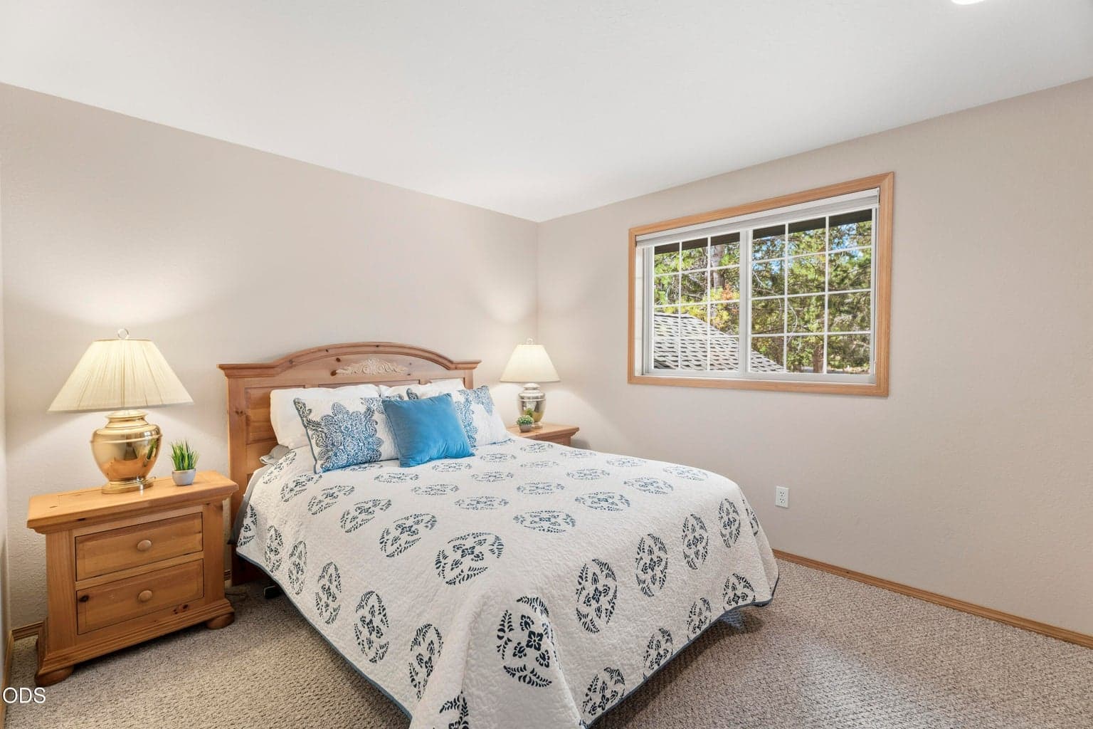 Photo of 17900 Red Cedar Lane 12 of 24