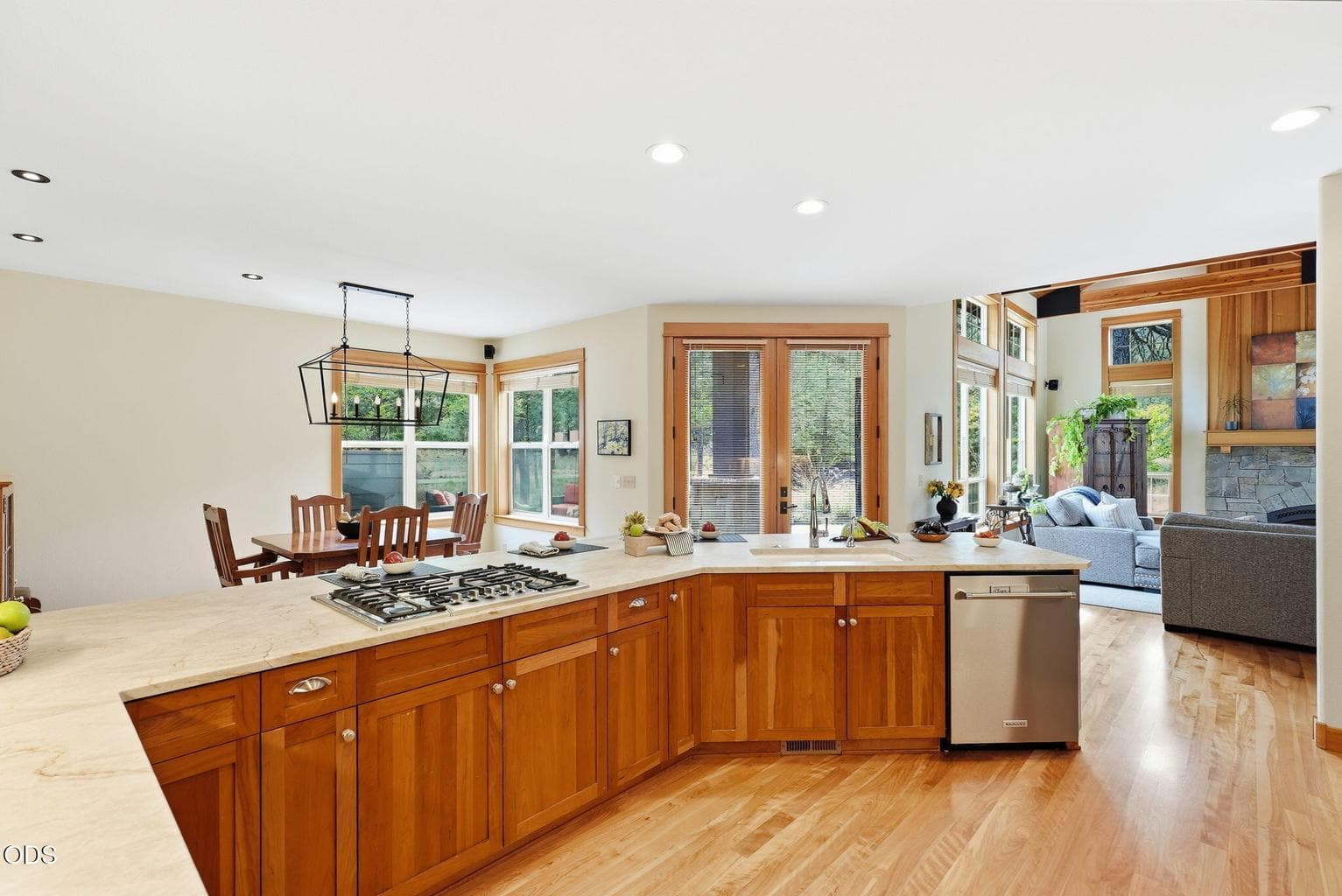 Photo of 17926 Foursome Lane 15 of 46