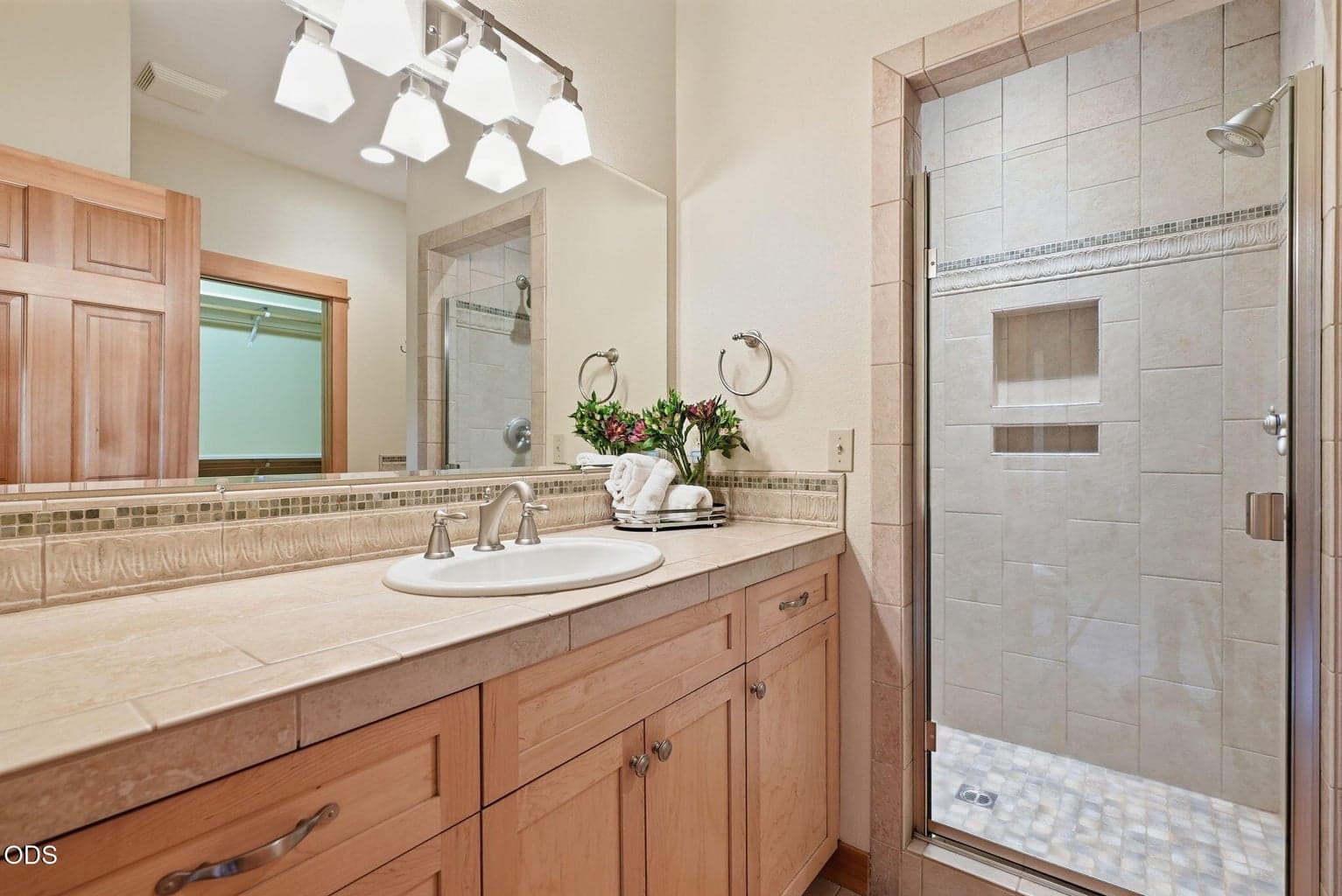 Photo of 17926 Foursome Lane 25 of 46