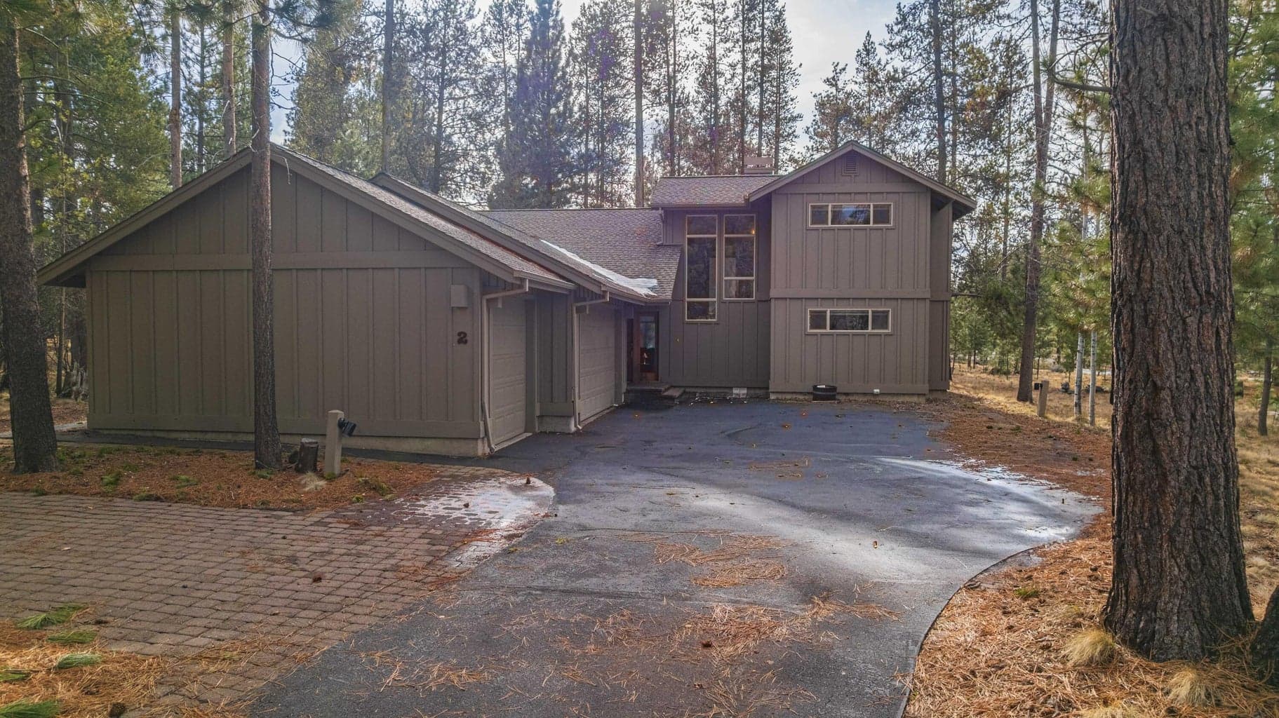 Photo of 57655 Aspen Lane 3 of 47