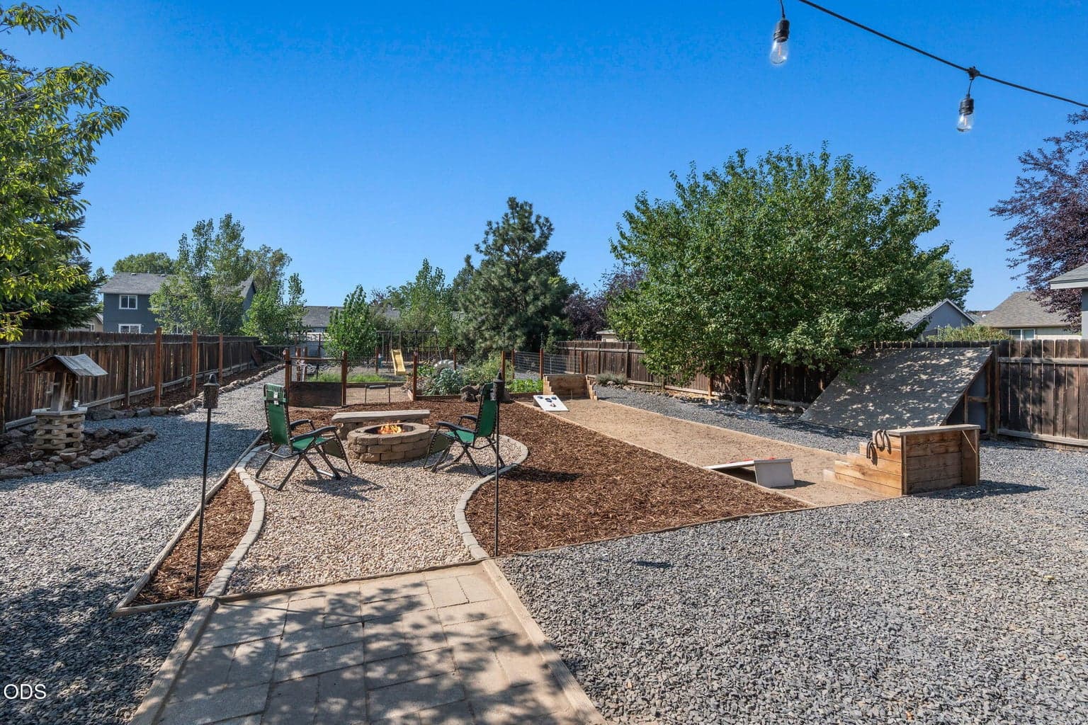 Photo of 3238 SW Lava Avenue 27 of 35