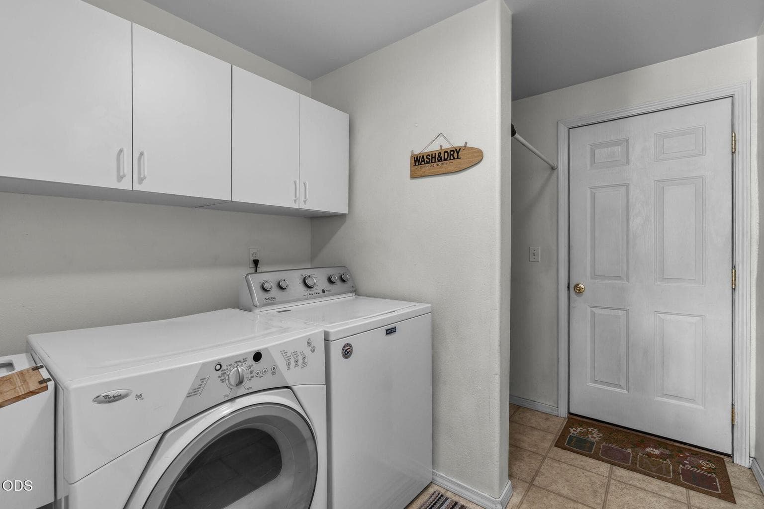 Photo of 3238 SW Lava Avenue 18 of 35