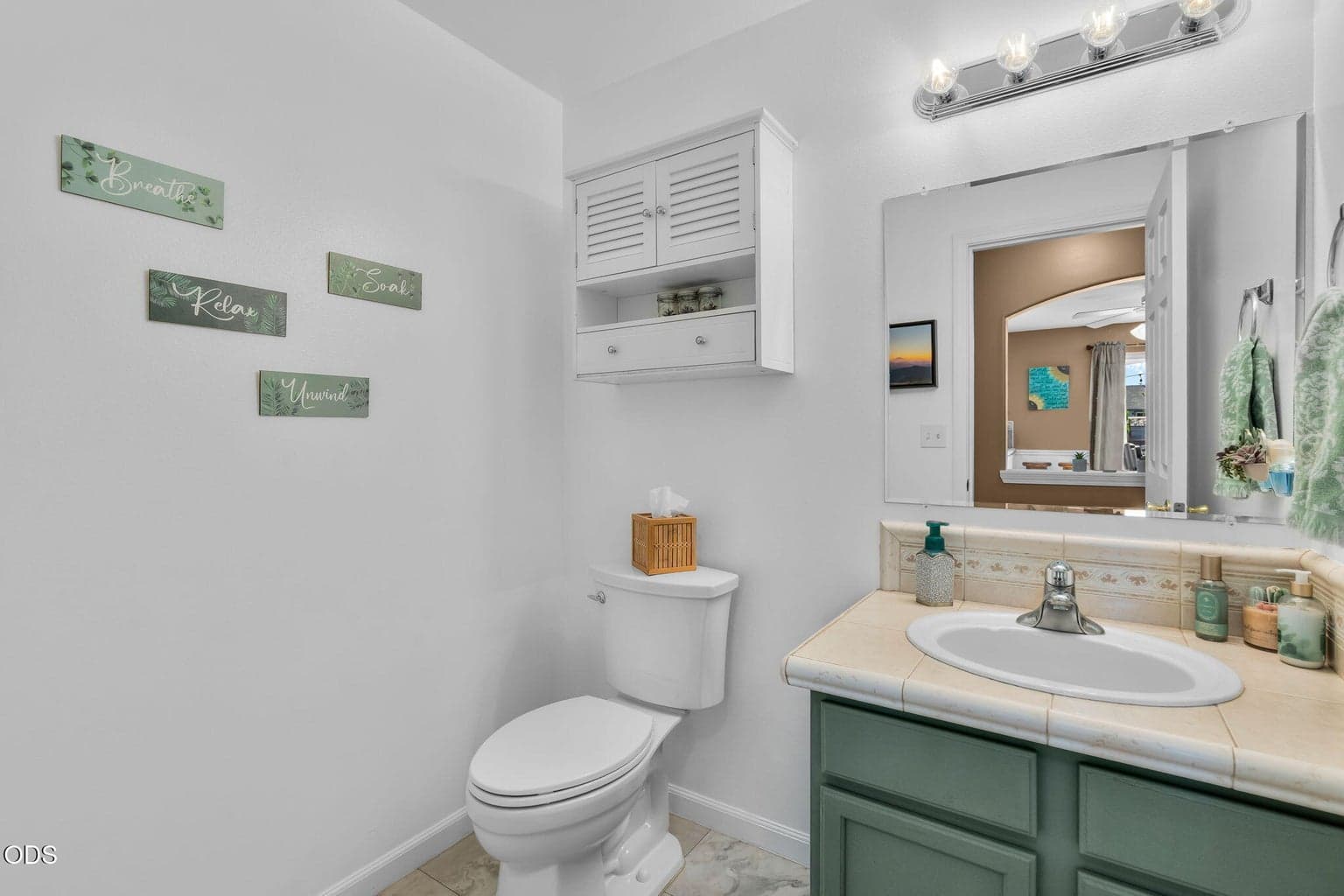Photo of 3238 SW Lava Avenue 13 of 35