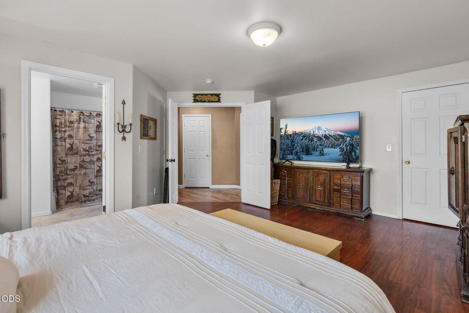 Photo of 3238 SW Lava Avenue 15 of 35