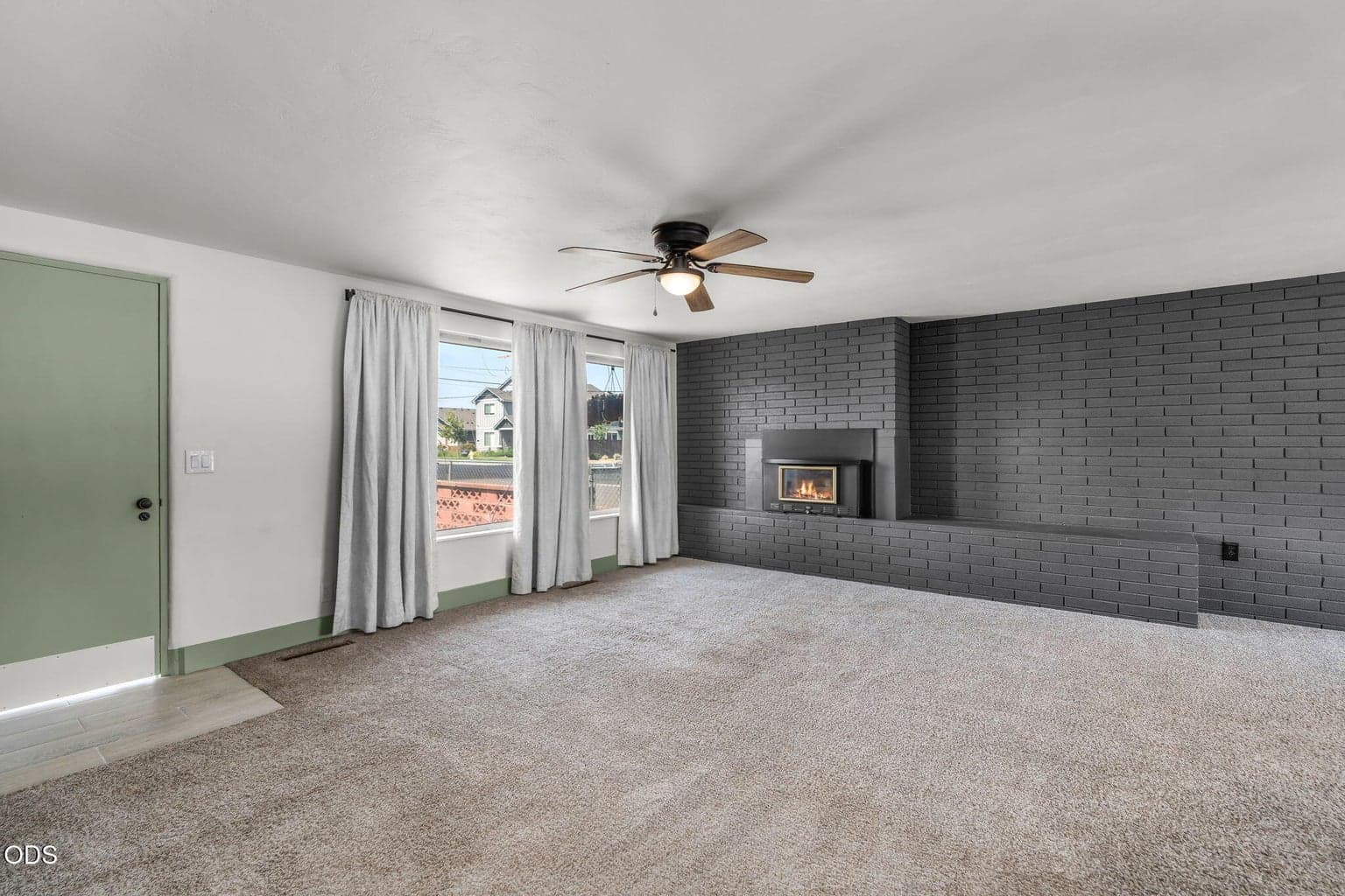 Photo of 1516 23rd Street 3 of 23