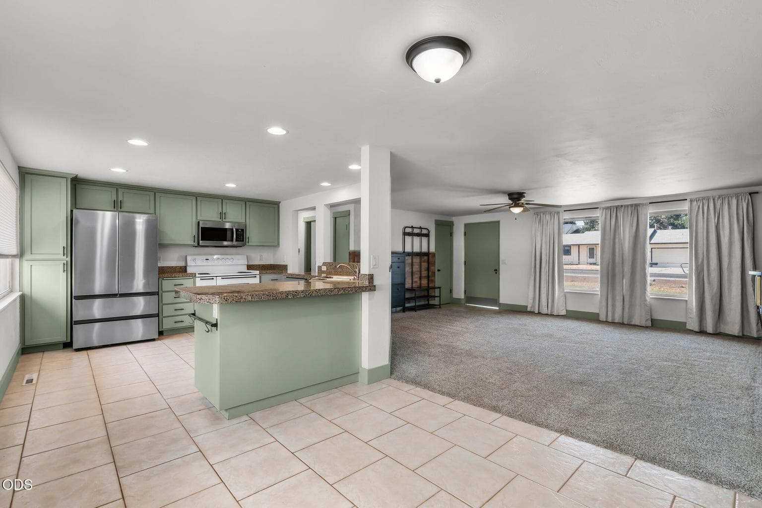 Photo of 1516 23rd Street 4 of 23