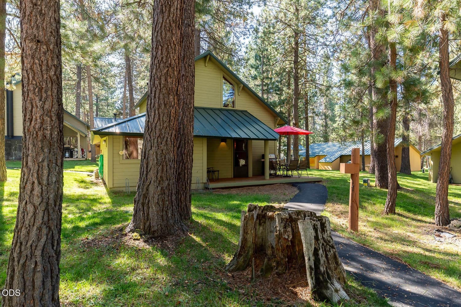 Photo of 57525 Ranch Cabins Road 1 of 30