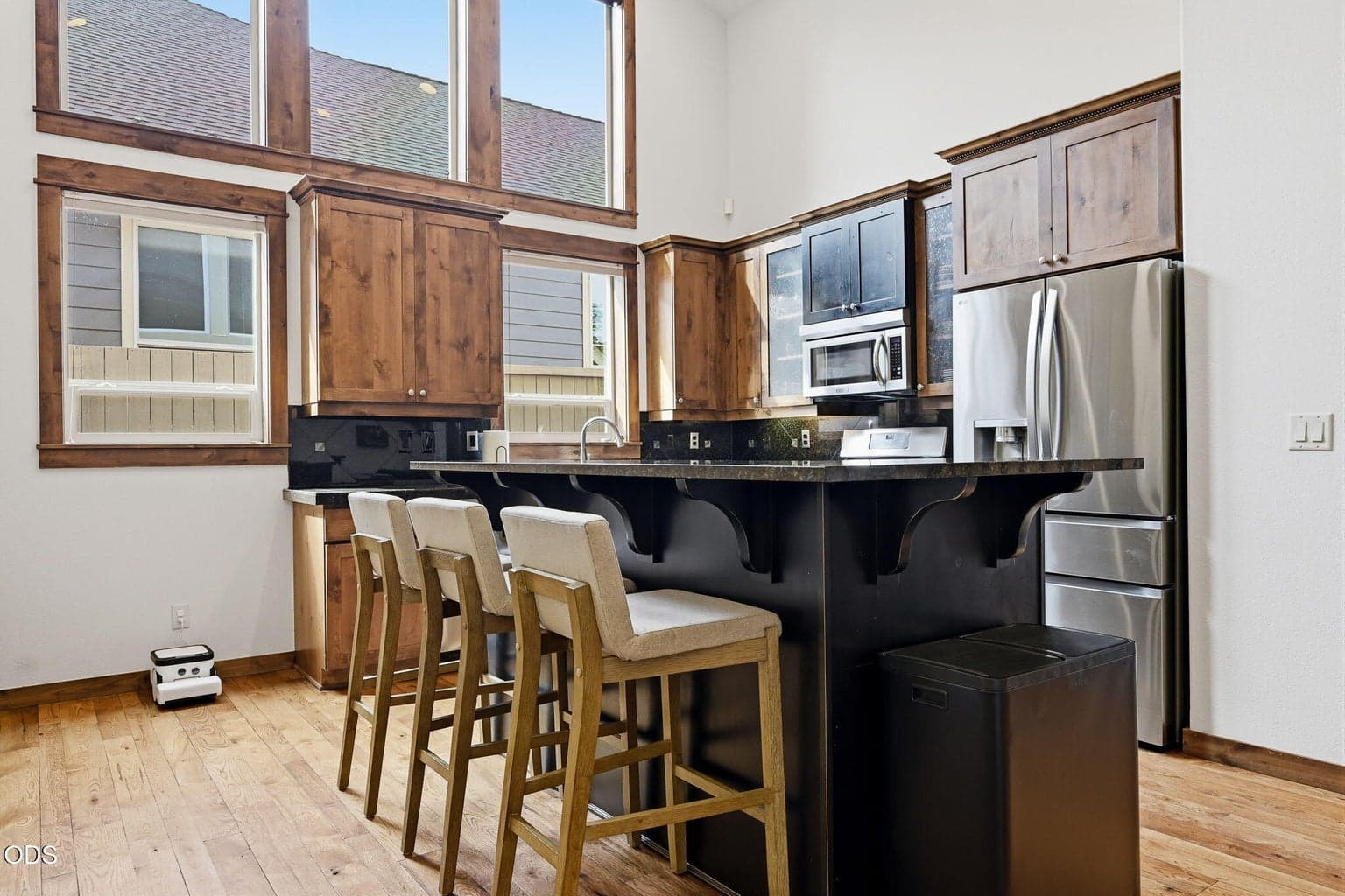 Photo of 60826 Whitney Place 12 of 54