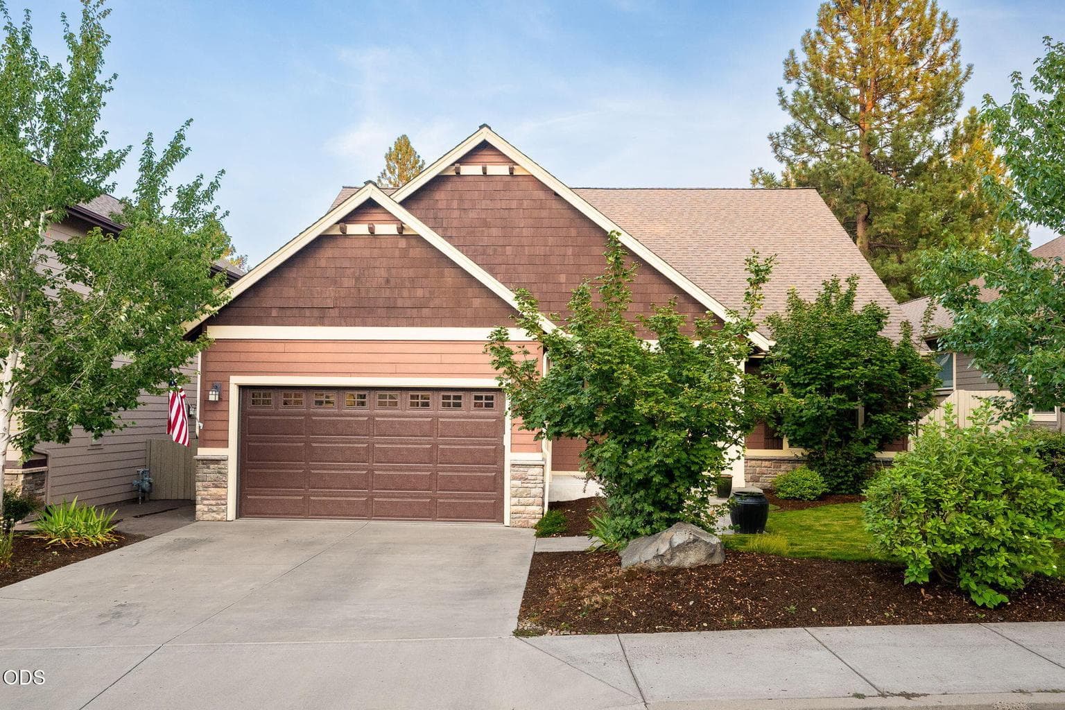 Photo of 60826 Whitney Place 43 of 54