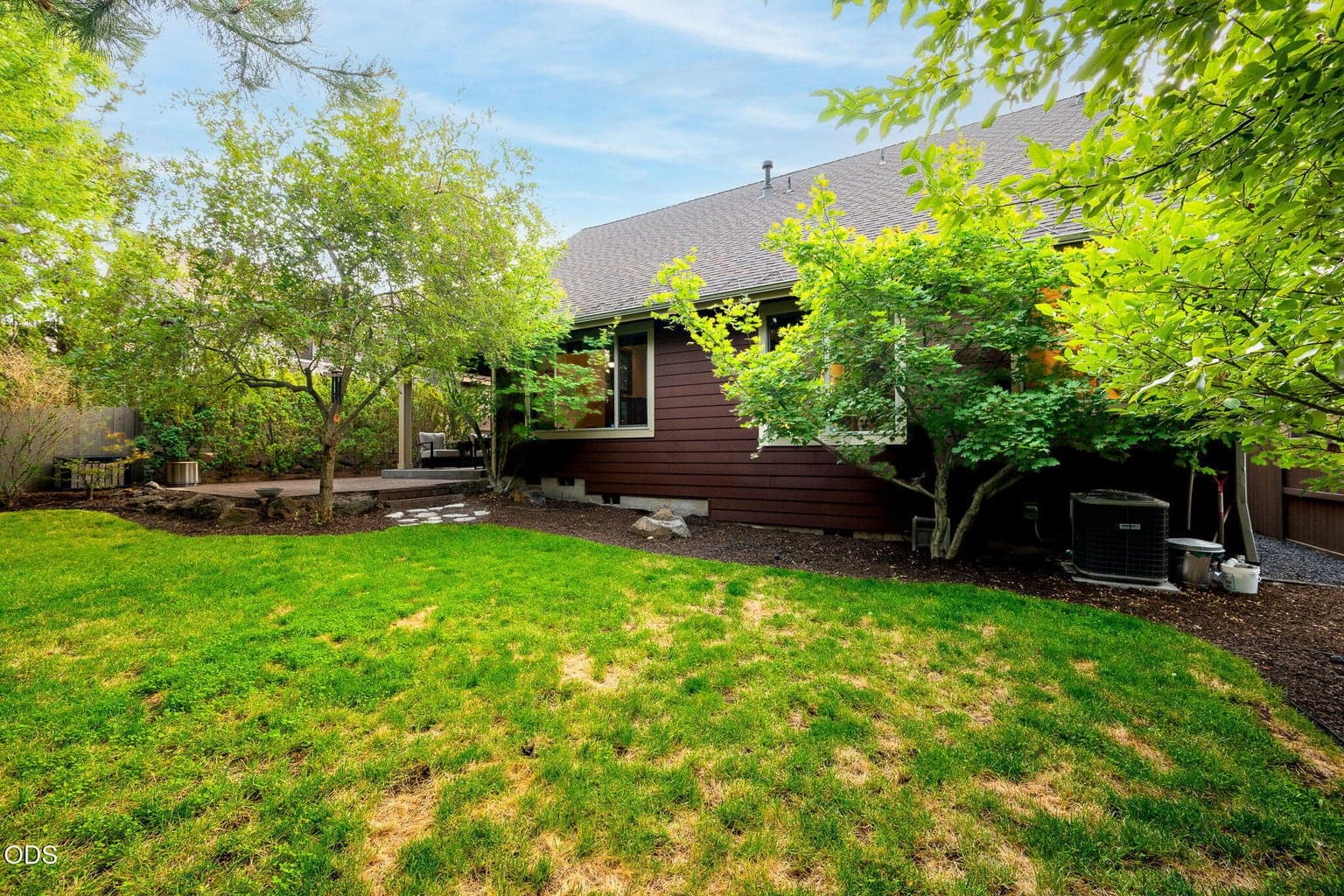 Photo of 60826 Whitney Place 50 of 54