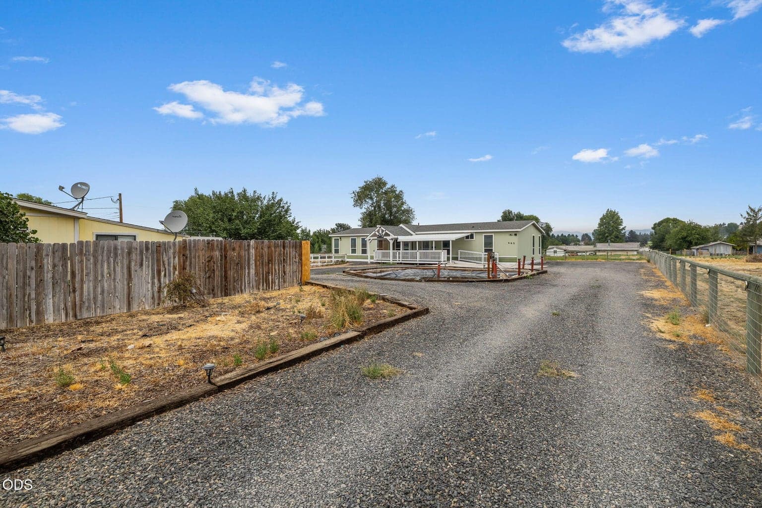 Photo of 665 Apollo Road 3 of 49