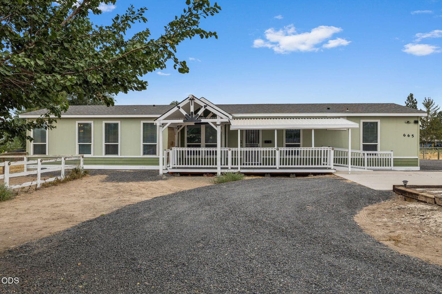 Photo of 665 Apollo Road 2 of 49