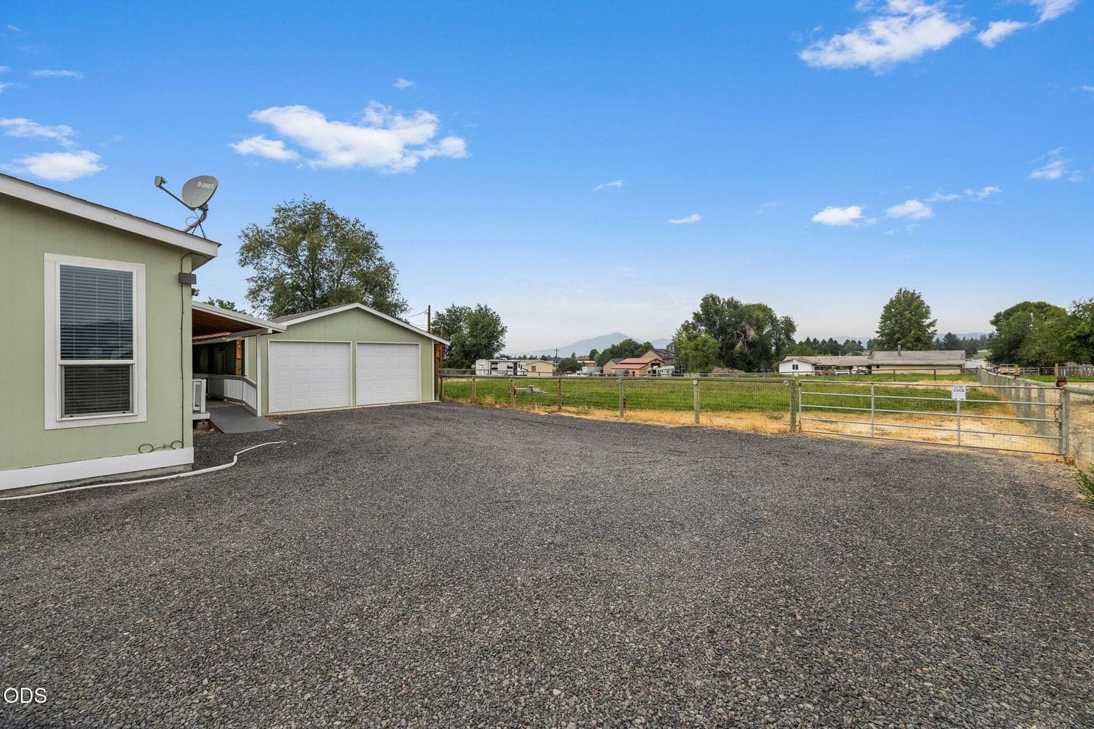 Photo of 665 Apollo Road 5 of 49