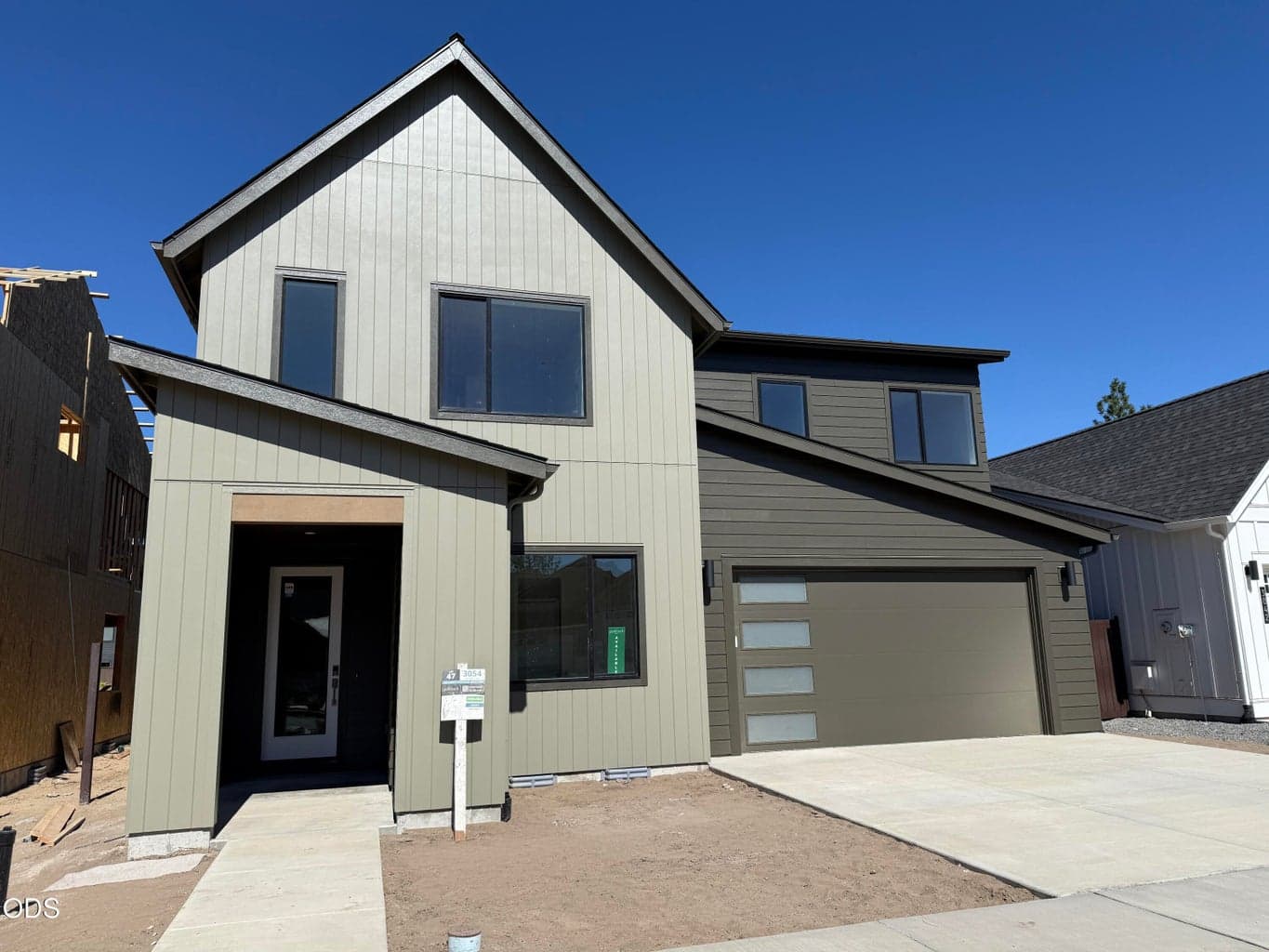 Photo of 3054 Celilo Lane 2 of 13