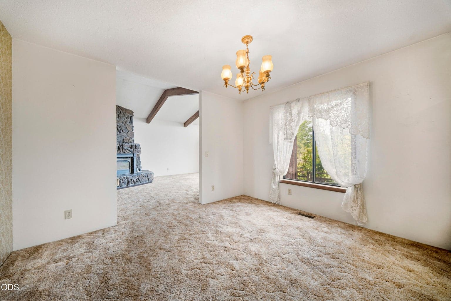 Photo of 566 NW Reata 12 of 35